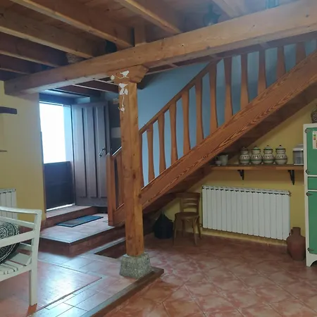 La Casa Del Pueblo El Berrugon Holiday home
